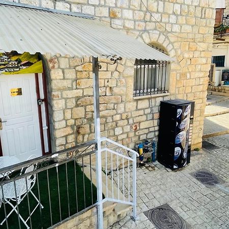 Zimmer In Old City Rosh Pinna Exterior foto