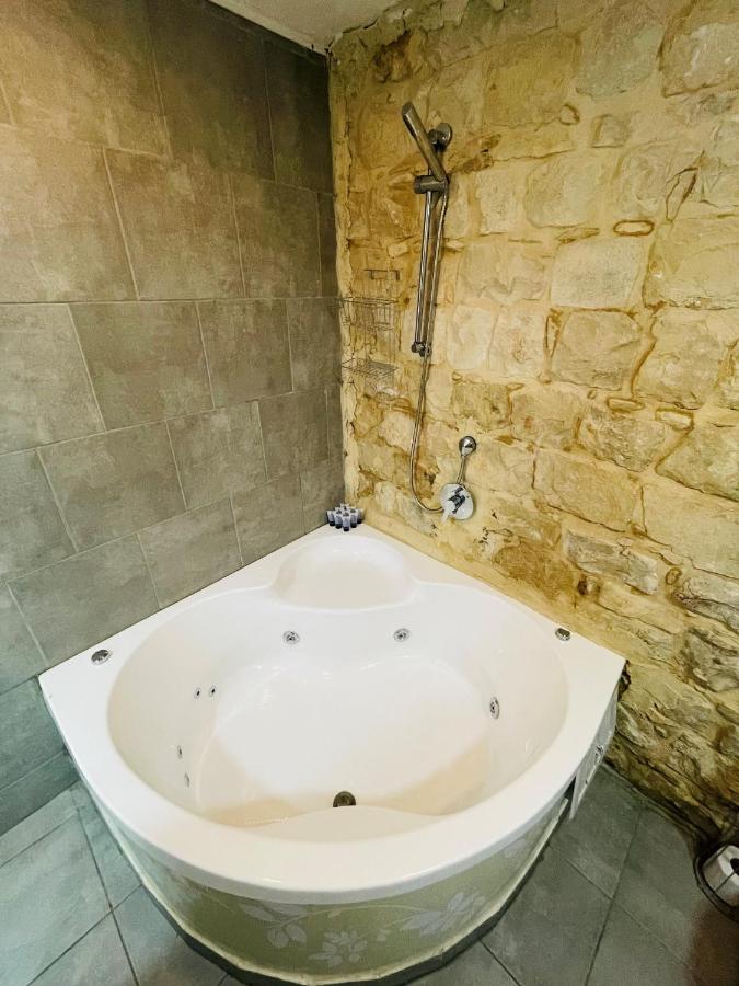 Zimmer In Old City Rosh Pinna Exterior foto